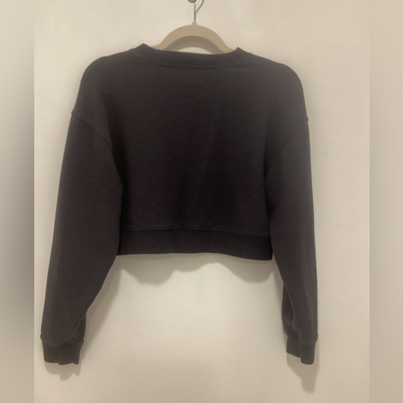 Aritzia Wilfred free long sleeve black croptop. Size xs. - Picture 4 of 7